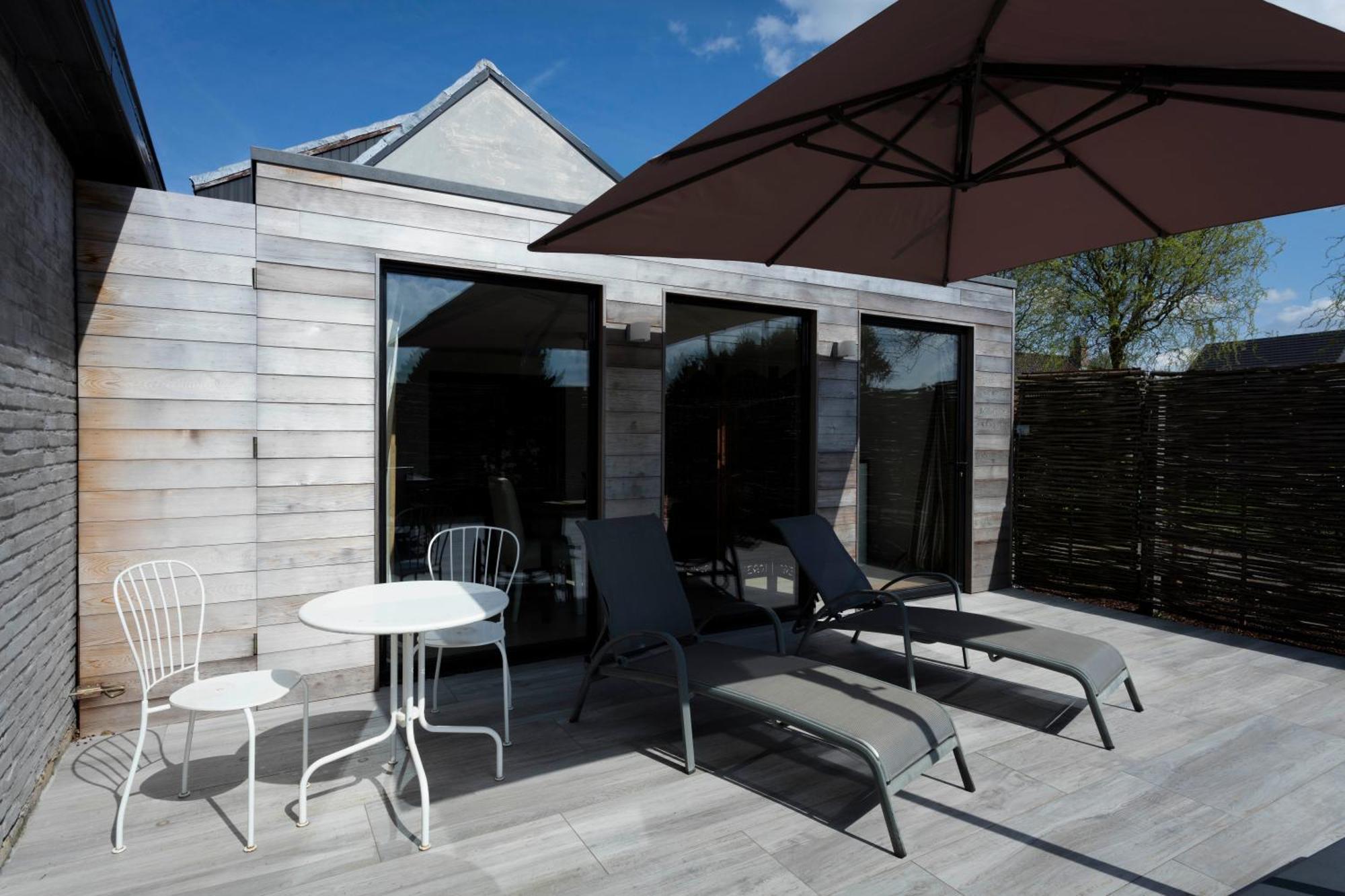 The Suite Escape Suite Wood Sint-Lievens-Houtem Экстерьер фото